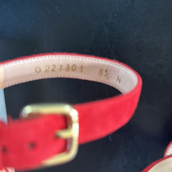 Stuart Weitzman shoes - Picture 11 of 11